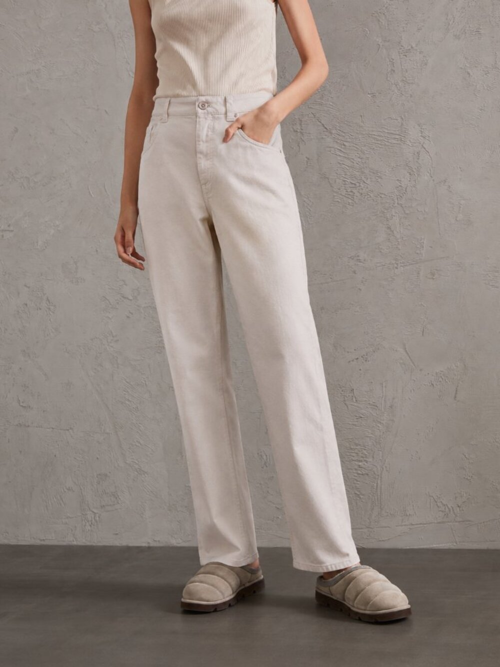 Brunello Cucinelli Monili Tab Jeans Beige Denim Relaxed Leg Skaters Size 12